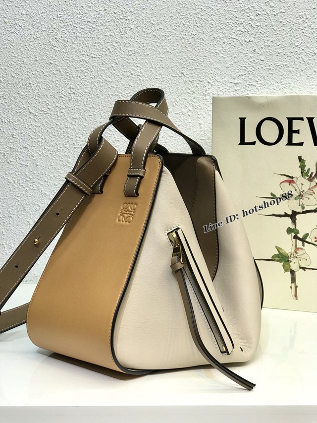 Loewe專櫃新拼色女包吊床包 羅意威經典小牛皮Hammock bag手提肩背包 10166 lyw1196